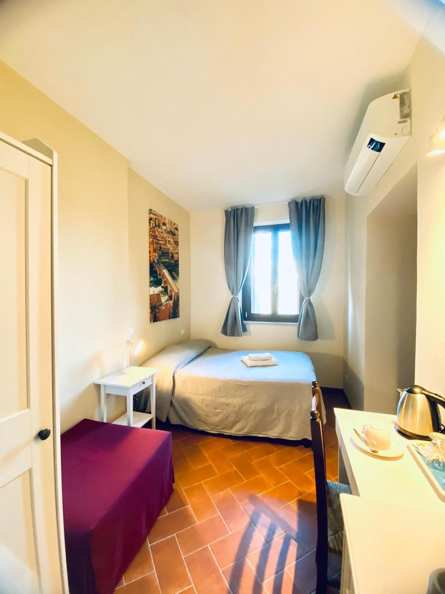 Residenza Cipressi E Olivi Apartment Verona Bagian luar foto
