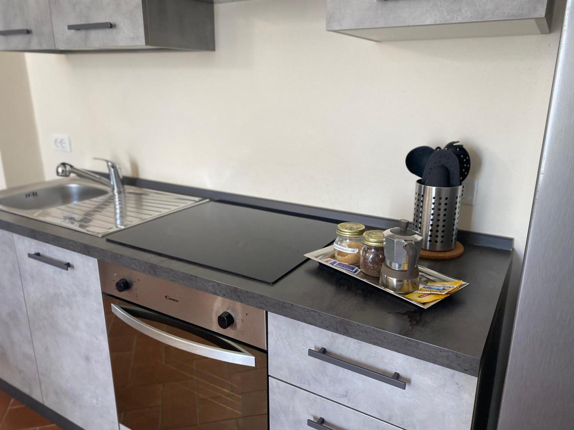 Residenza Cipressi E Olivi Apartment Verona Bagian luar foto
