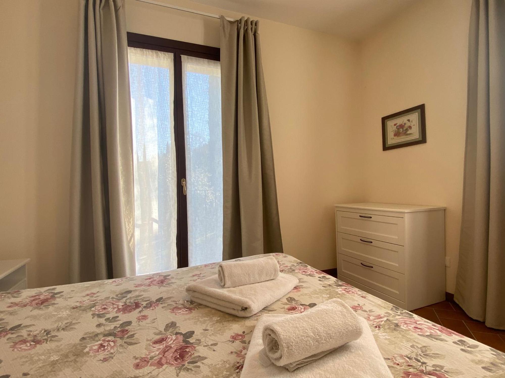 Residenza Cipressi E Olivi Apartment Verona Bagian luar foto