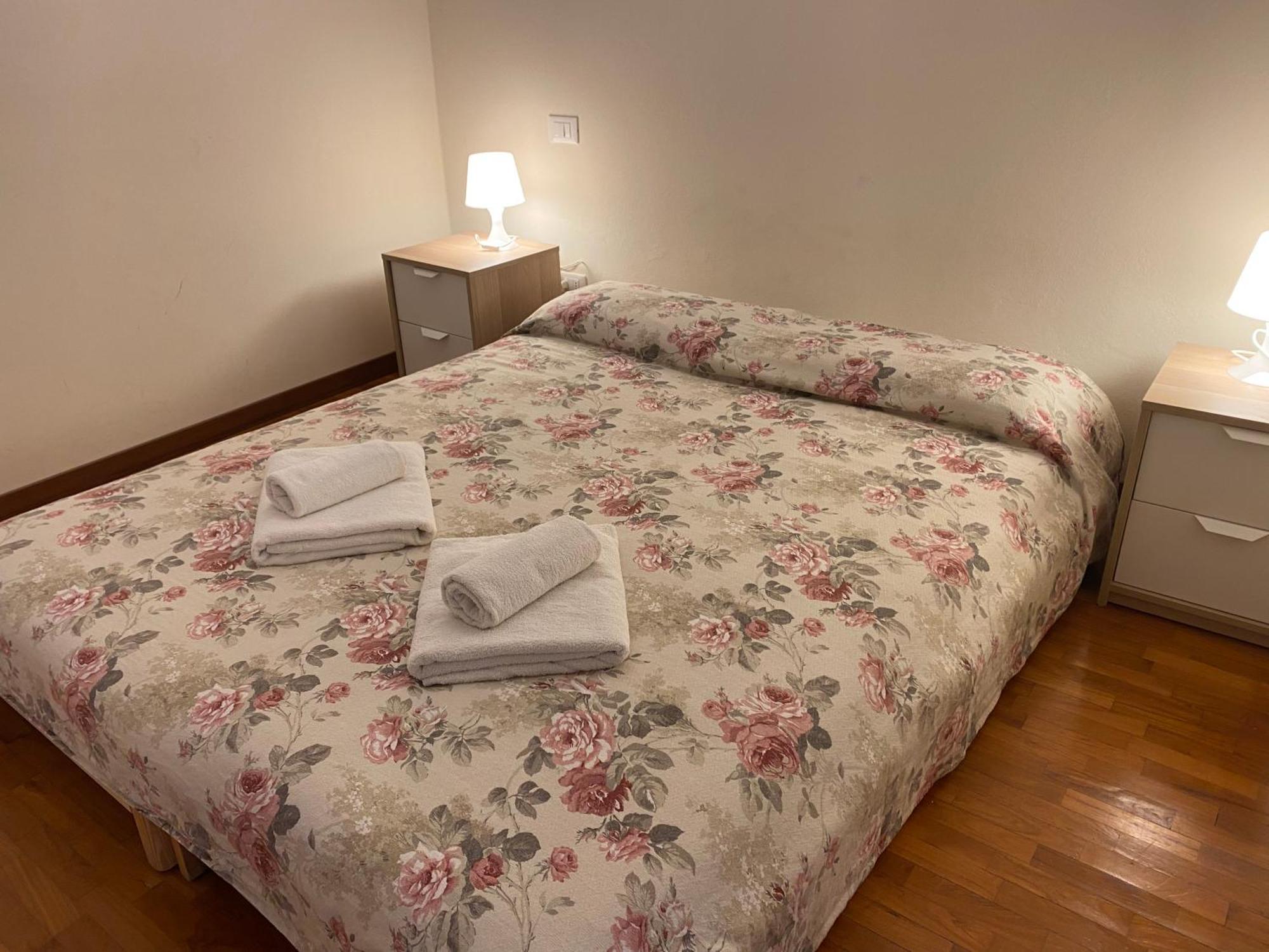 Residenza Cipressi E Olivi Apartment Verona Bagian luar foto