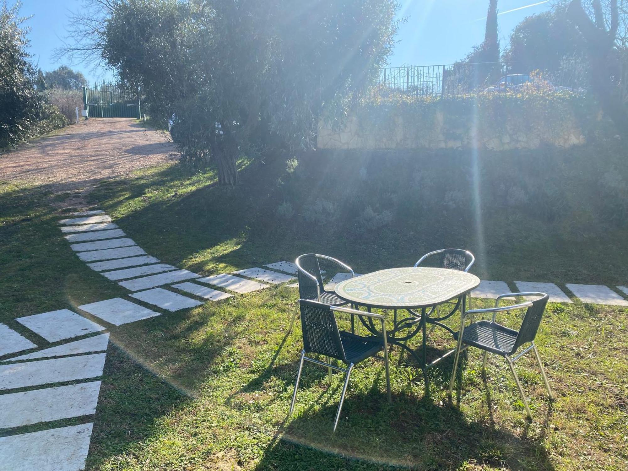 Residenza Cipressi E Olivi Apartment Verona Bagian luar foto